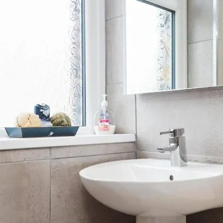 Lägenhet Beautiful 3 Bed Abode In The Heart Of